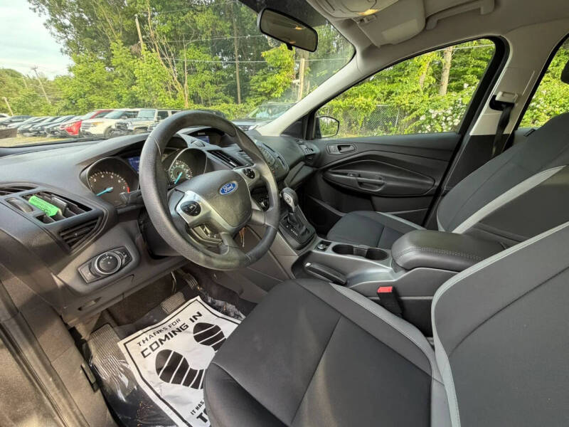 2015 Ford Escape S