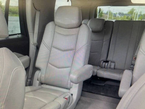 2015 Cadillac Escalade Luxury