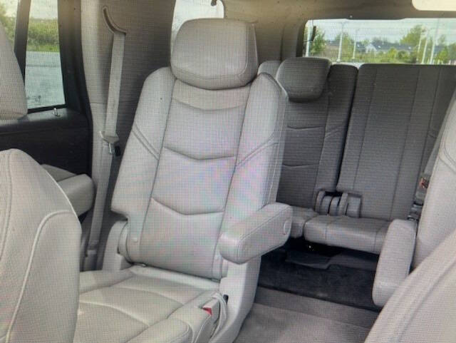 2015 Cadillac Escalade Luxury