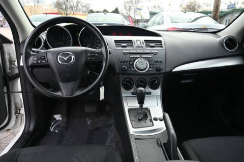 2011 Mazda MAZDA3 i Touring