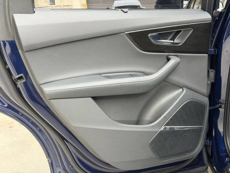 2022 Audi Q7 quattro Prestige 55 TFSI