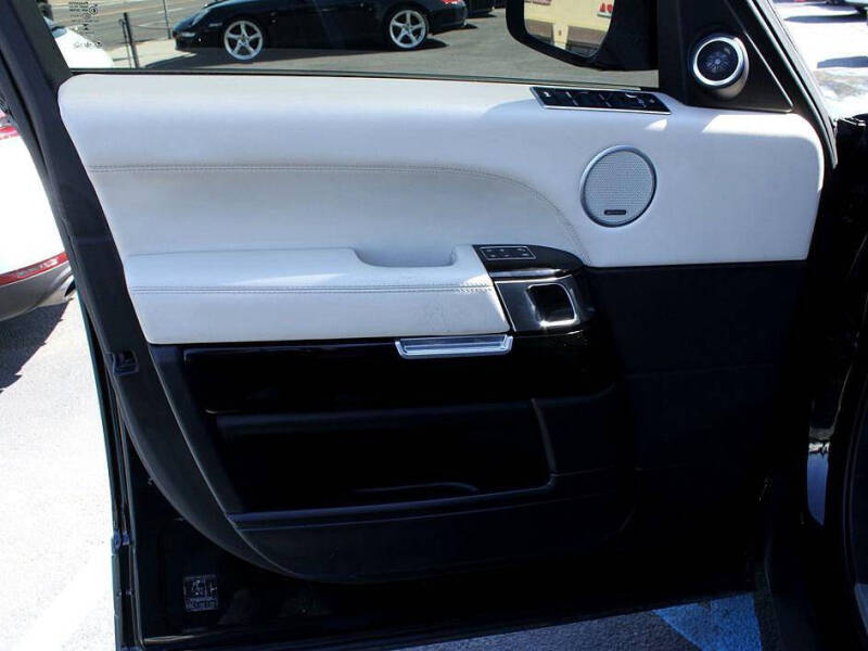 2017 Land Rover Range Rover HSE