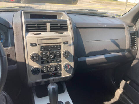 2010 Ford Escape XLT
