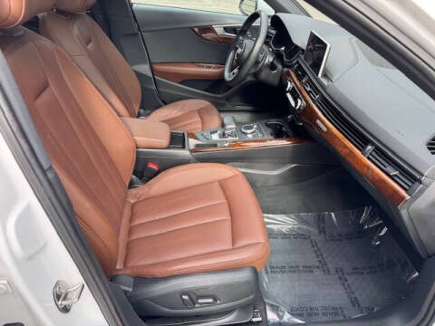 2017 Audi A4 2.0T quattro Premium
