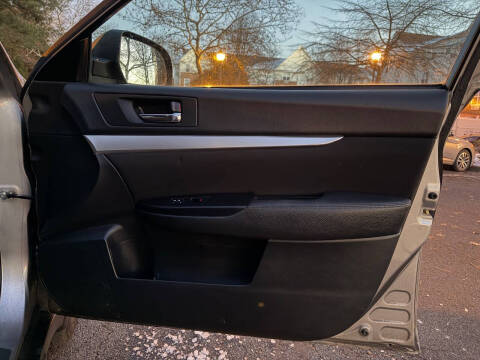 2011 Subaru Outback 2.5i Premium