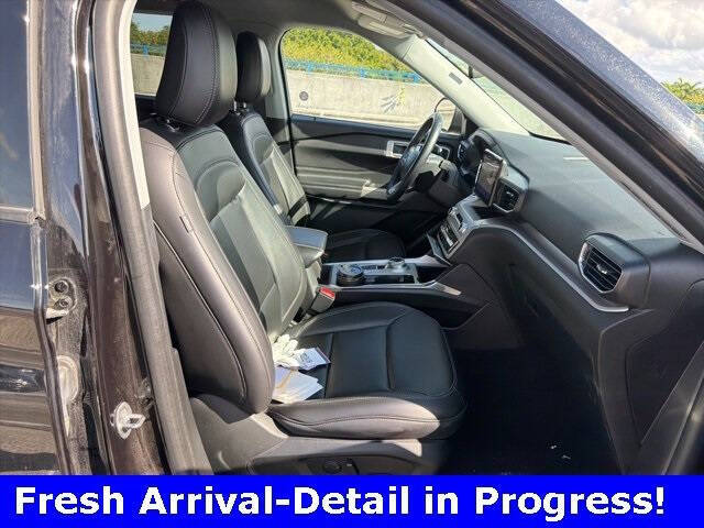 2024 Ford Explorer XLT