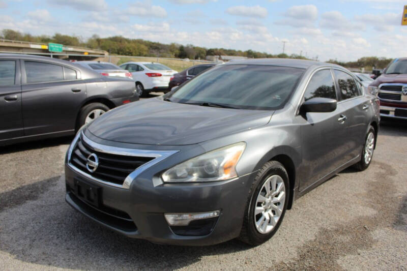 2015 Nissan Altima S photo 5