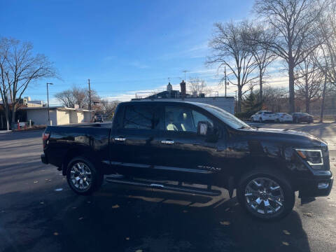 2021 Nissan Titan SL