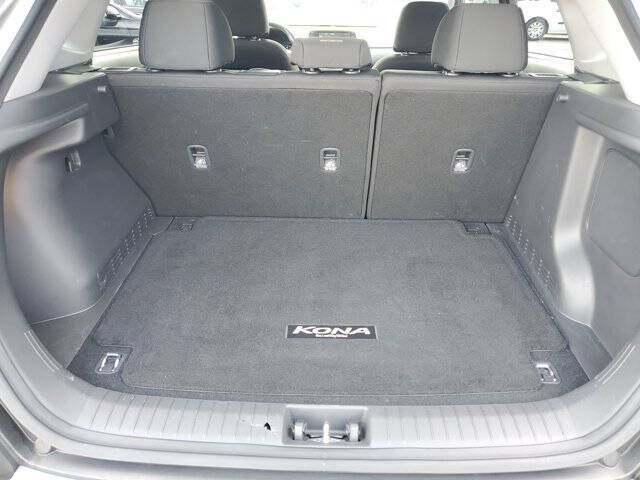 2021 Hyundai Kona SEL Plus