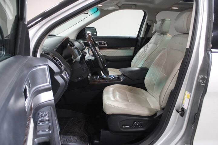 2016 Ford Explorer Platinum