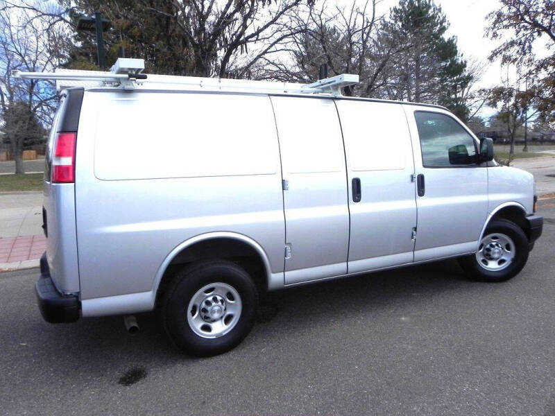 2018 Chevrolet Express 2500