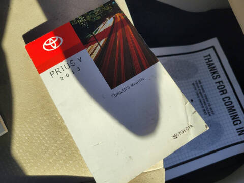 2013 Toyota Prius v Two