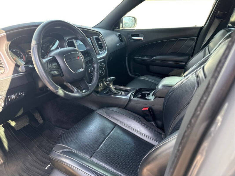 2017 Dodge Charger SXT