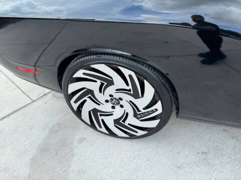 2016 Dodge Challenger 392 HEMI Scat Pack Shaker