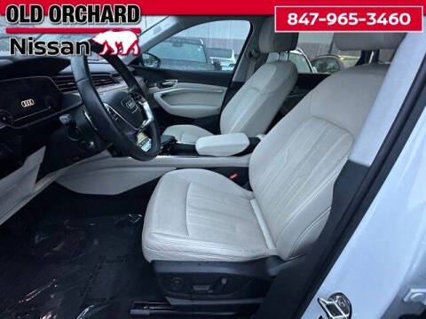 2019 Audi e-tron quattro Premium Plus