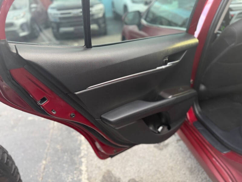 2022 Toyota Camry LE