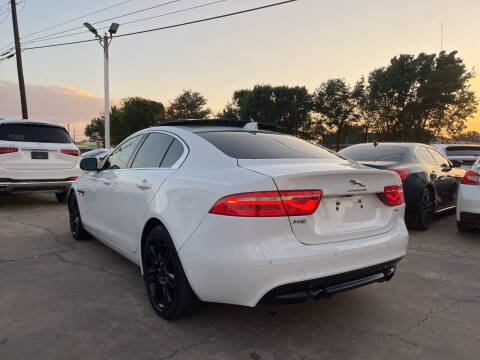 2019 Jaguar XE 25t Premium