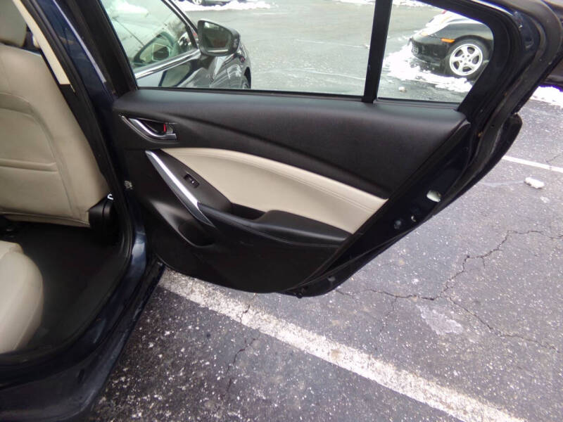 2015 Mazda MAZDA6 i Touring