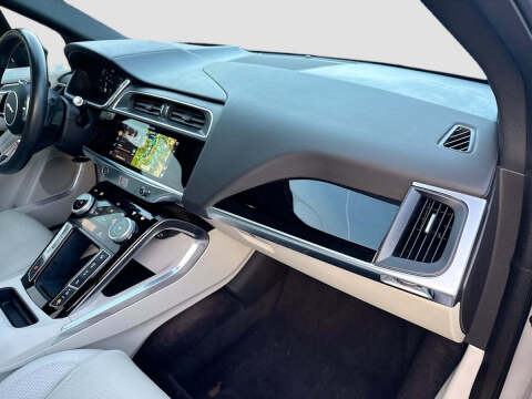 2022 Jaguar I-PACE EV400 HSE