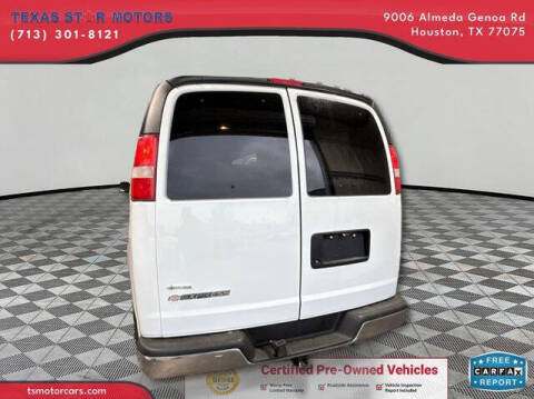 2017 Chevrolet Express LT 3500