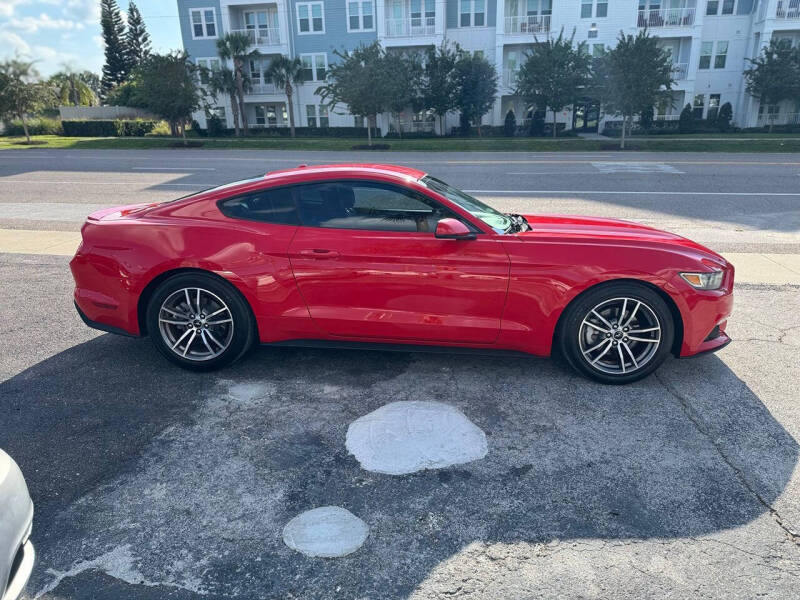 2017 Ford Mustang EcoBoost Premium