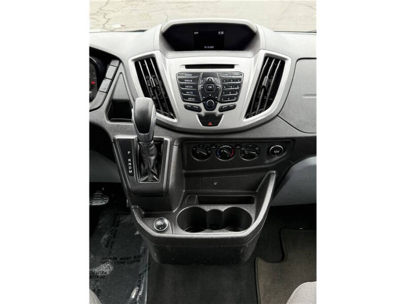 2017 Ford Transit