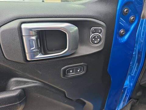 2022 Jeep Gladiator Willys