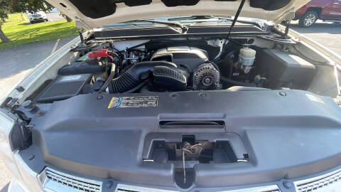 2010 Cadillac Escalade Luxury