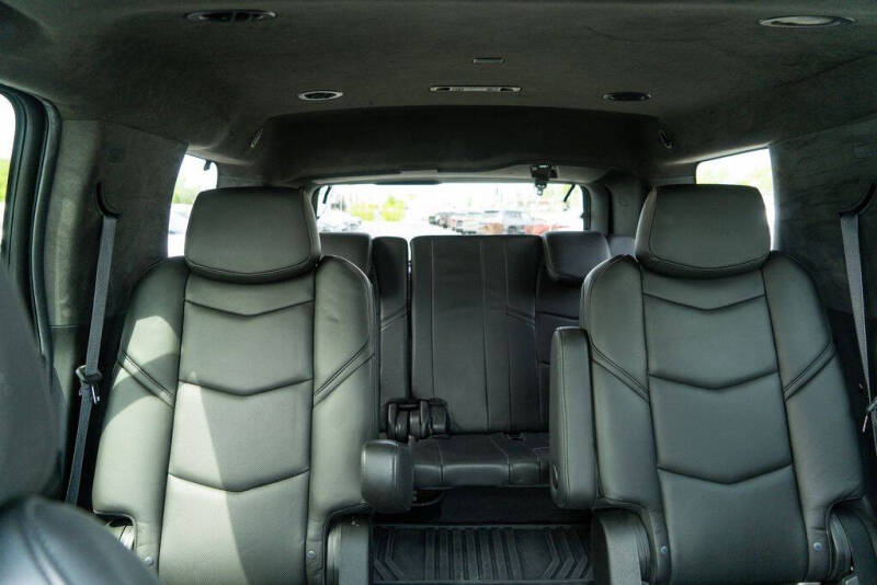 2019 Cadillac Escalade Platinum
