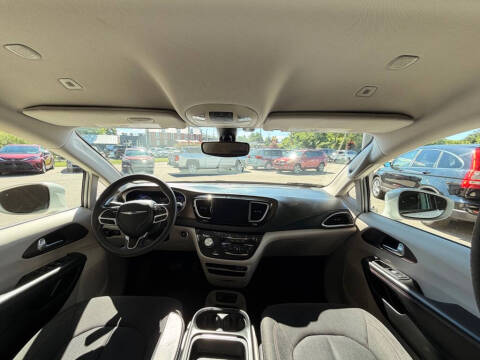 2018 Chrysler Pacifica Touring Plus