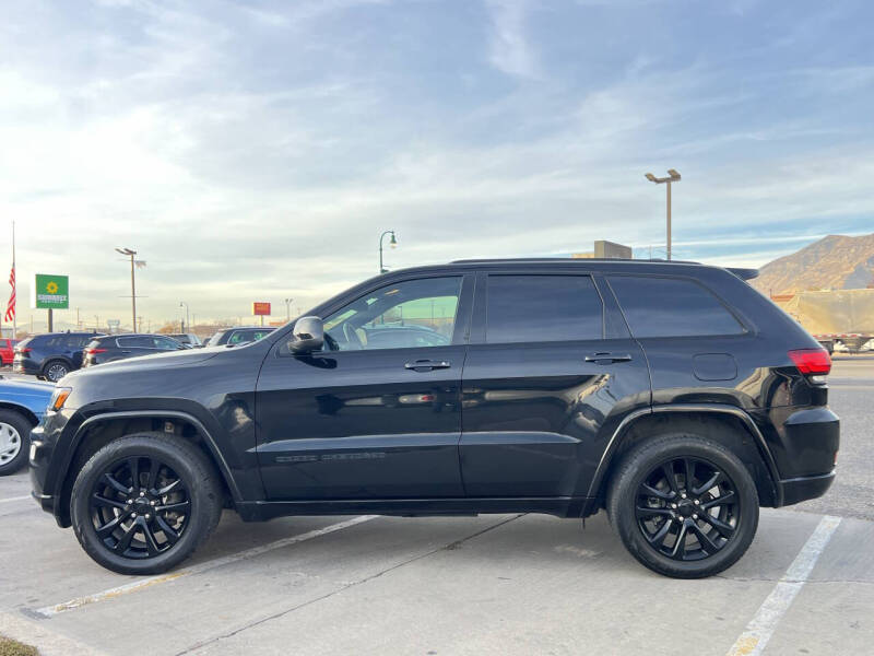 2020 Jeep Grand Cherokee Altitude