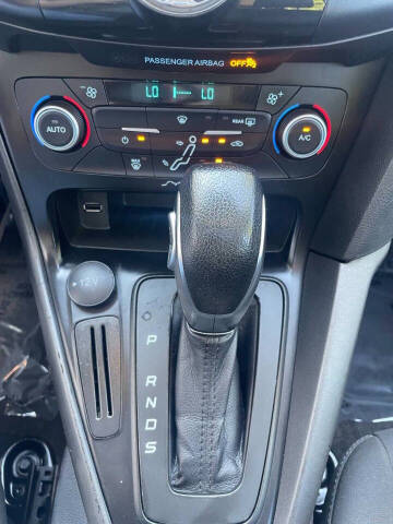 2018 Ford Focus SEL