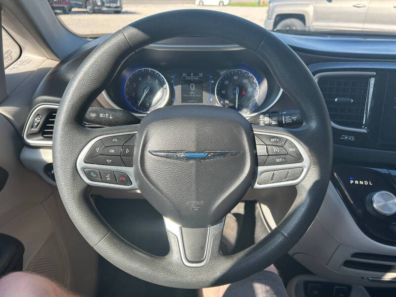 2017 Chrysler Pacifica Touring