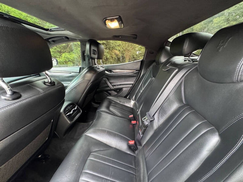 2015 Maserati Ghibli