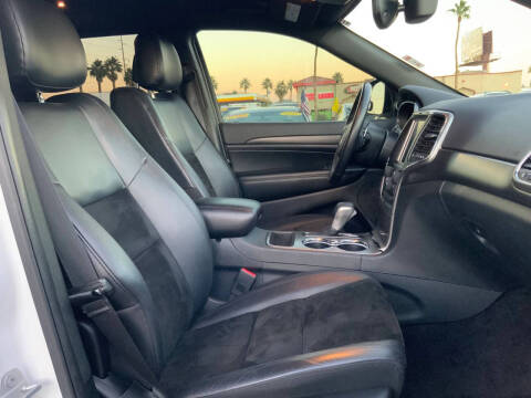 2017 Jeep Grand Cherokee Altitude