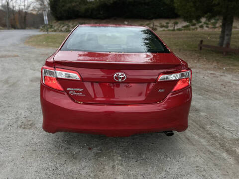 2014 Toyota Camry SE