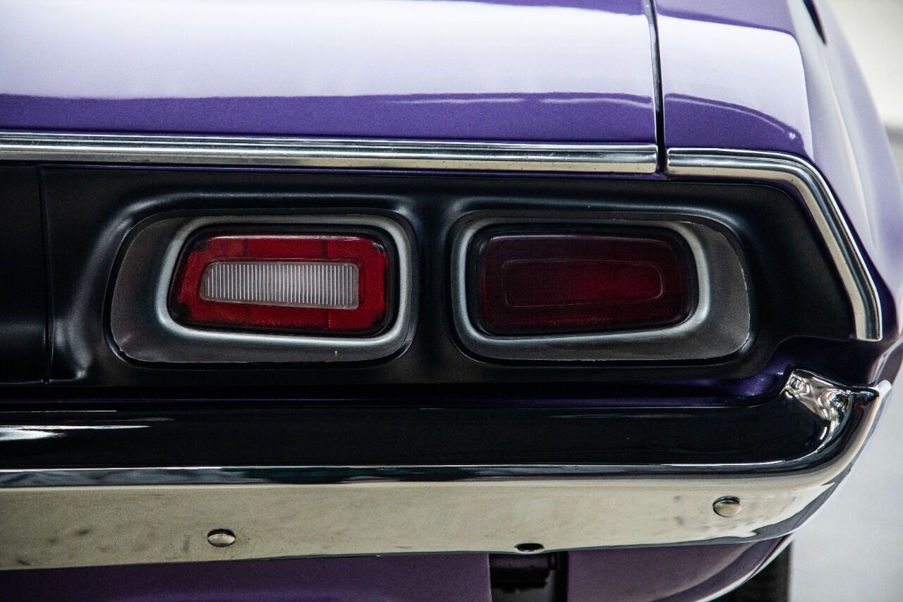 1972 Dodge Challenger 31