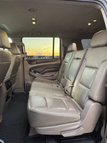 2018 Chevrolet Suburban LT