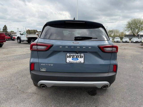 2025 Ford Escape Active