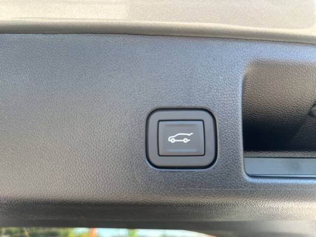 2026 Chevrolet Equinox EV LT 2