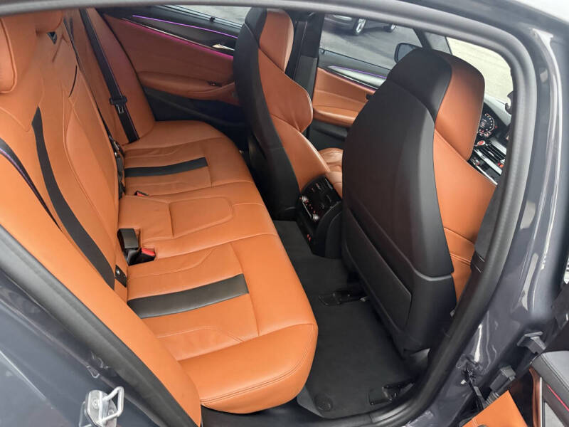 2021 BMW M5
