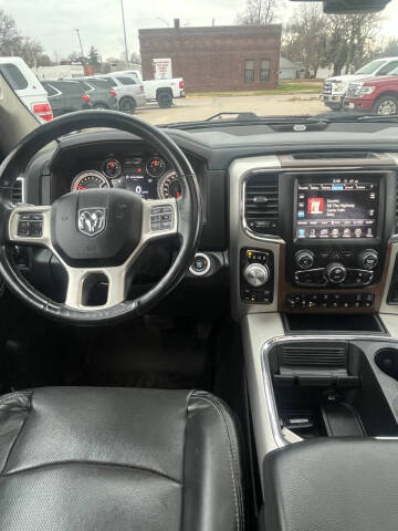 2016 RAM 1500 Laramie