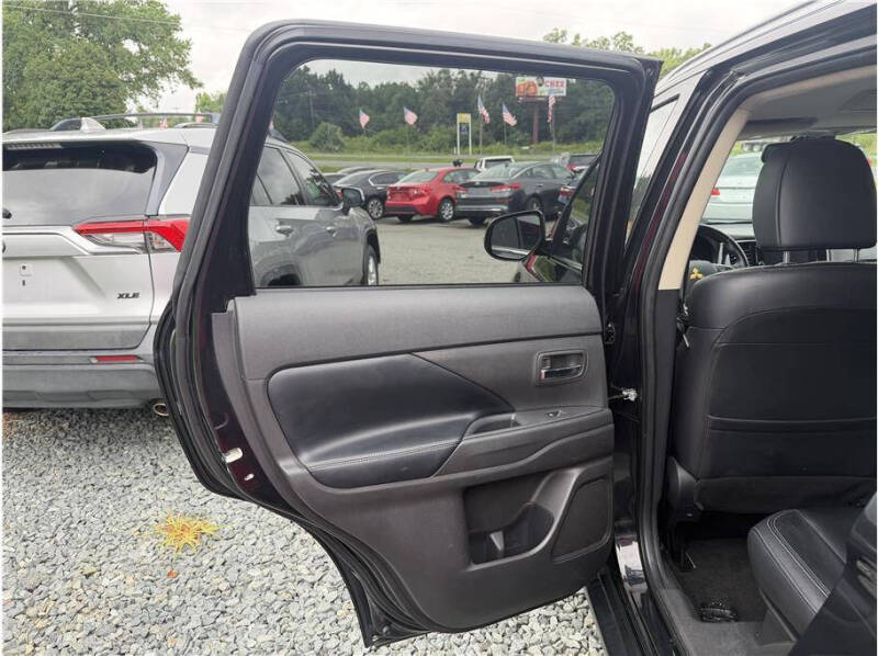 2019 Mitsubishi Outlander