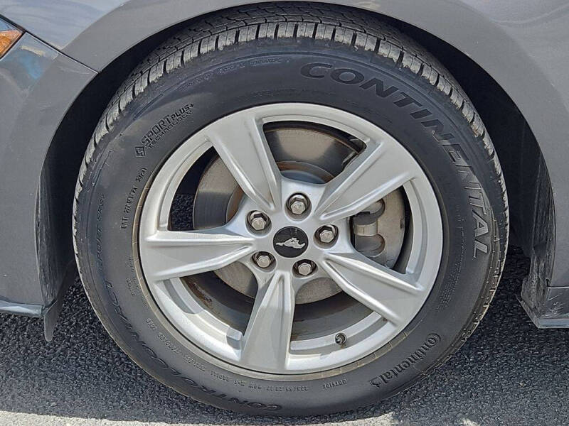 2021 Ford Mustang EcoBoost