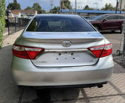 2016 Toyota Camry SE