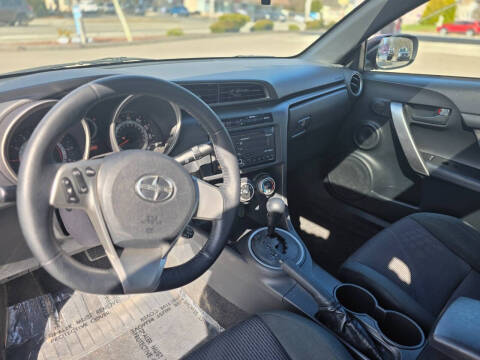 2012 Scion tC