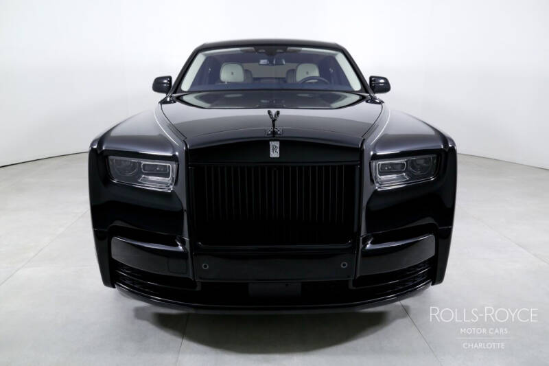 2023 Rolls-Royce Phantom