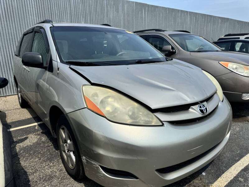 2007 Toyota Sienna LE