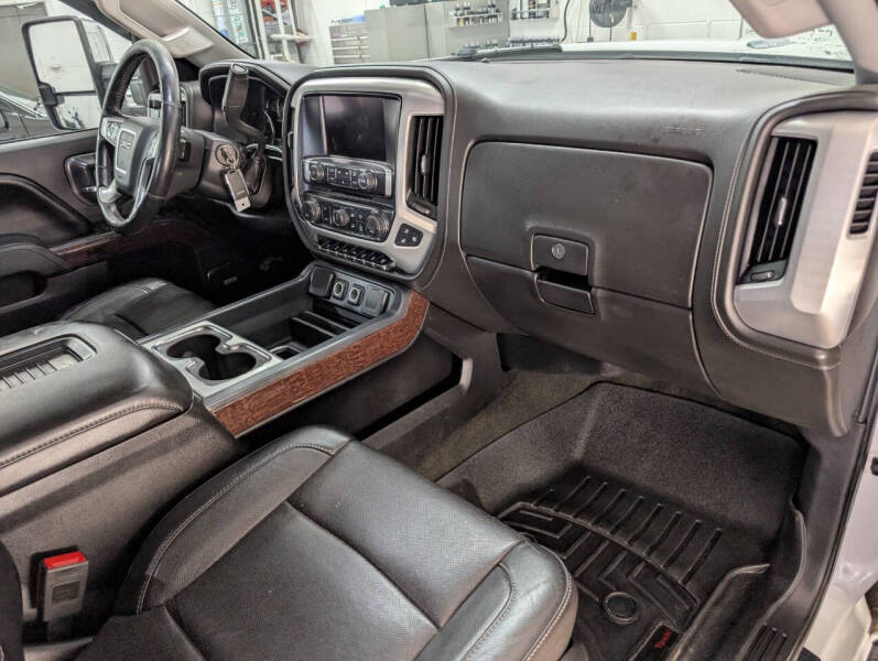 2016 GMC Sierra 2500HD SLT