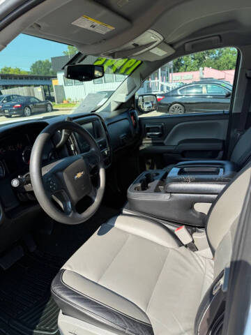2017 Chevrolet Silverado 1500 Custom